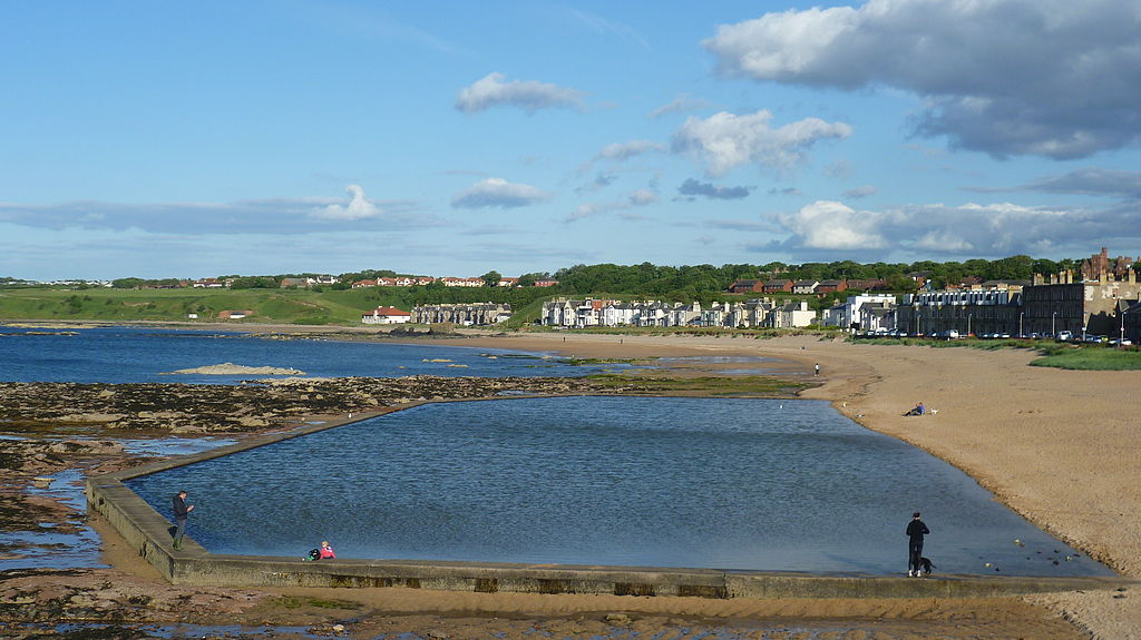 North Berwick is serviced by Kelso​ skip hire